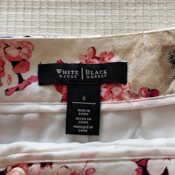 WHBM Floral A- Line skirt -NWOT - Picture 6 of 8